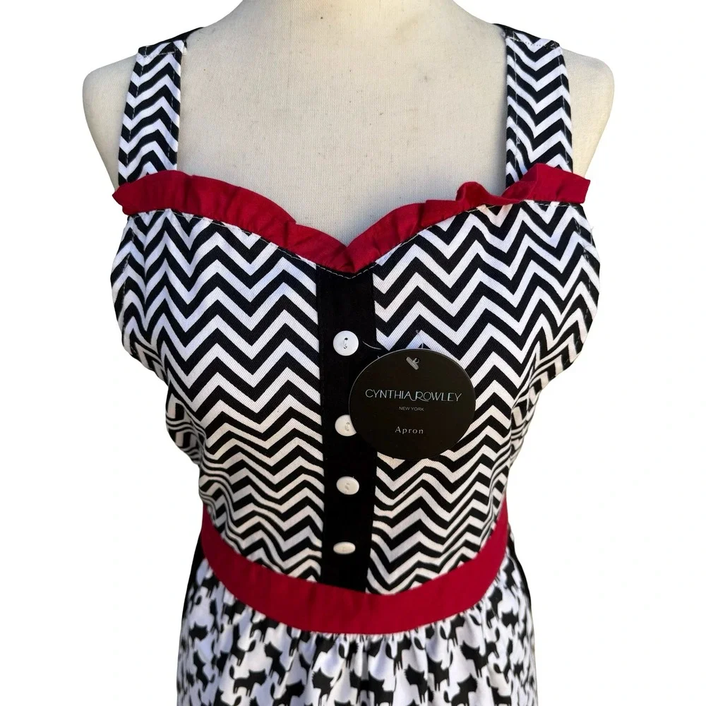 Cynthia Rowley New York Kitsch Apron Black White Chevron Cat Print Ruffle New